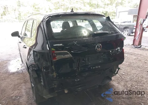 2022 Volkswagen Taos 1.5T S z USA, uszkodzony, nr VIN 3VVCX7B24NM049725